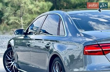 Седан Audi A8 2015 в Кам'янському