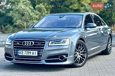 Седан Audi A8 2015 в Кам'янському