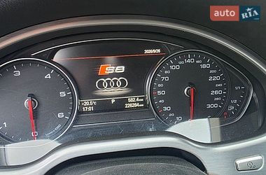 Седан Audi A8 2015 в Кам'янському