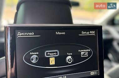 Седан Audi A8 2015 в Кам'янському
