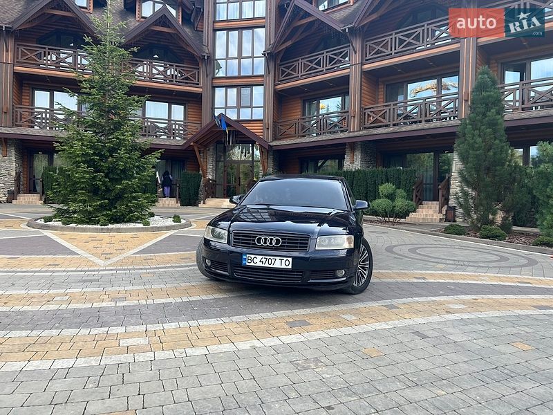 Седан Audi A8 2004 в Львове