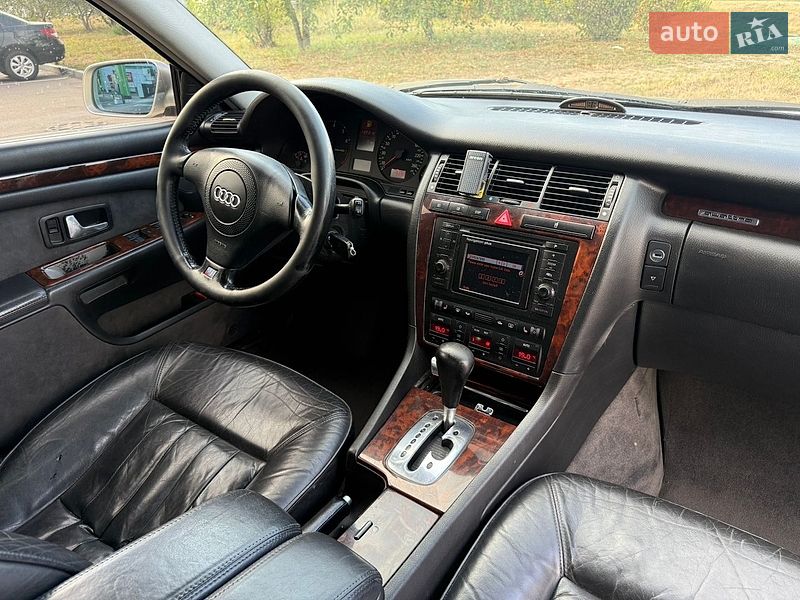 Седан Audi A8 2000 в Києві
