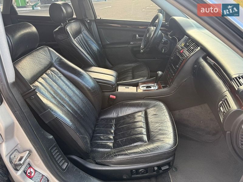 Седан Audi A8 2000 в Києві