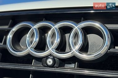 Седан Audi A8 2017 в Києві