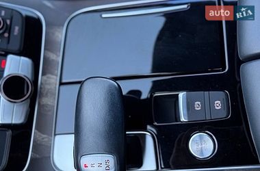 Седан Audi A8 2017 в Києві