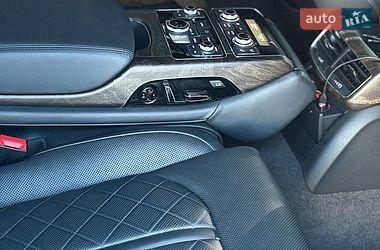 Седан Audi A8 2017 в Києві