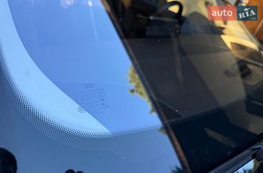 Седан Audi A8 2013 в Киеве