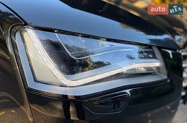 Седан Audi A8 2013 в Киеве