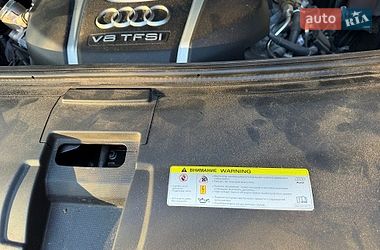 Седан Audi A8 2013 в Киеве