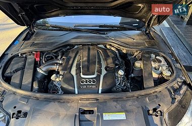 Седан Audi A8 2013 в Киеве