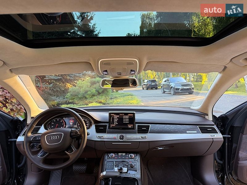 Седан Audi A8 2013 в Киеве
