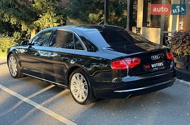 Седан Audi A8 2013 в Киеве