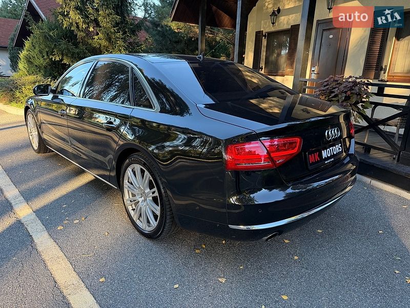 Седан Audi A8 2013 в Киеве