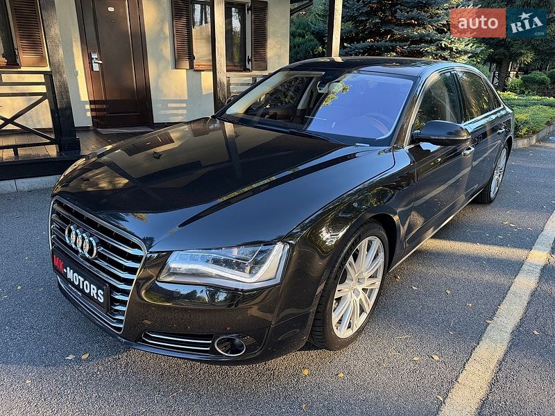 Седан Audi A8 2013 в Киеве