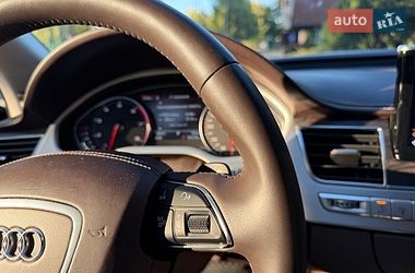 Седан Audi A8 2013 в Киеве