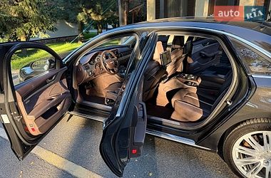 Седан Audi A8 2013 в Киеве