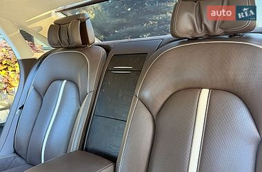 Седан Audi A8 2013 в Киеве