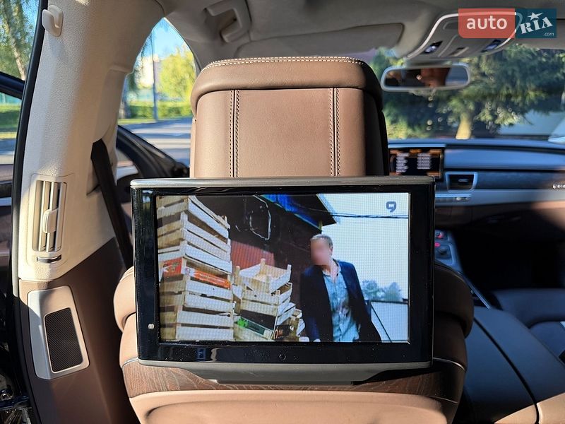 Седан Audi A8 2013 в Киеве