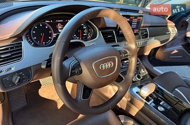 Седан Audi A8 2013 в Киеве