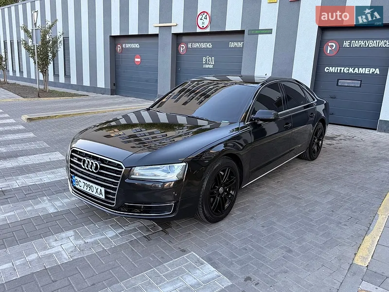 Audi A8 2014