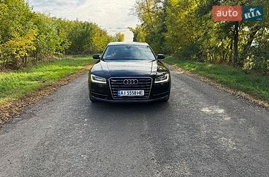 Седан Audi A8 2015 в Березані