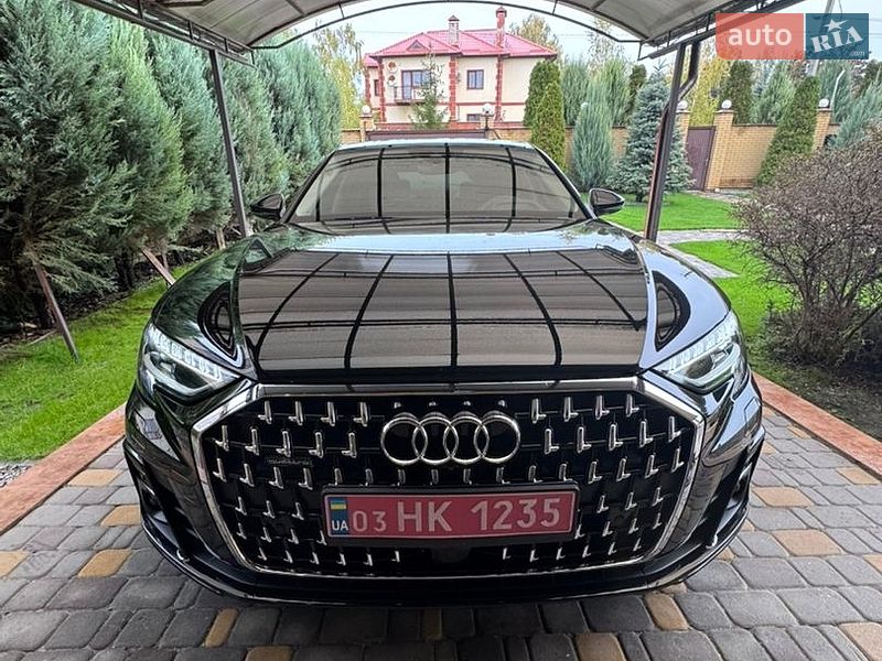 Audi A8 2022