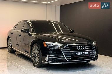 Седан Audi A8 2019 в Одесі