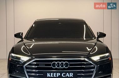 Седан Audi A8 2019 в Одесі