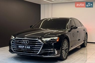 Седан Audi A8 2019 в Одесі