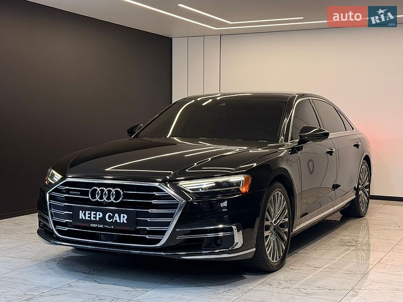 Седан Audi A8 2019 в Одесі