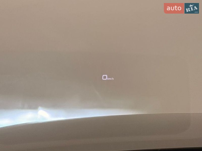 Седан Audi A8 2019 в Одесі