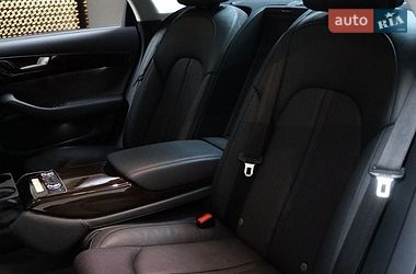 Седан Audi A8 2017 в Луцьку