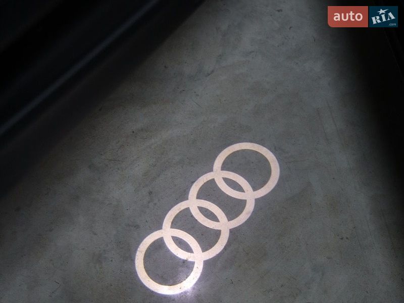 Седан Audi A8 2017 в Луцьку