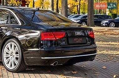 Седан Audi A8 2013 в Харькове
