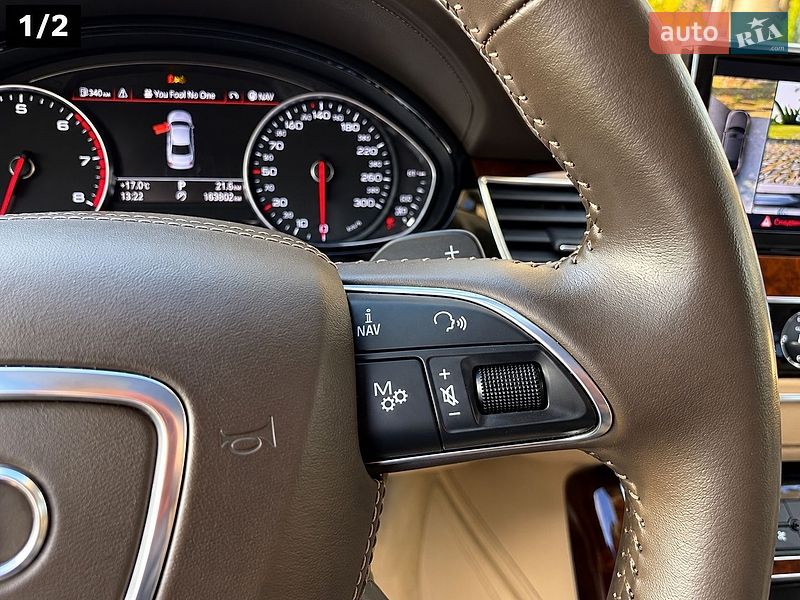 Седан Audi A8 2013 в Харькове