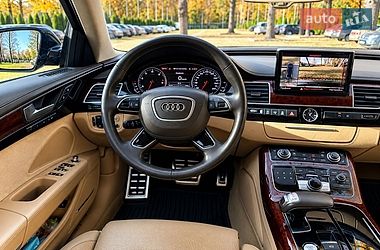Седан Audi A8 2013 в Харькове