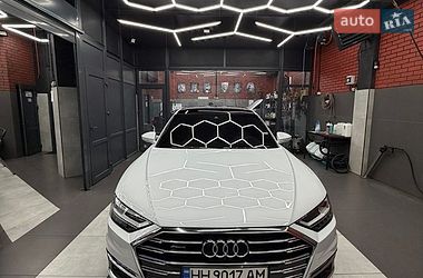 Седан Audi A8 2019 в Одесі Седан Audi A8 2019 в Одесі