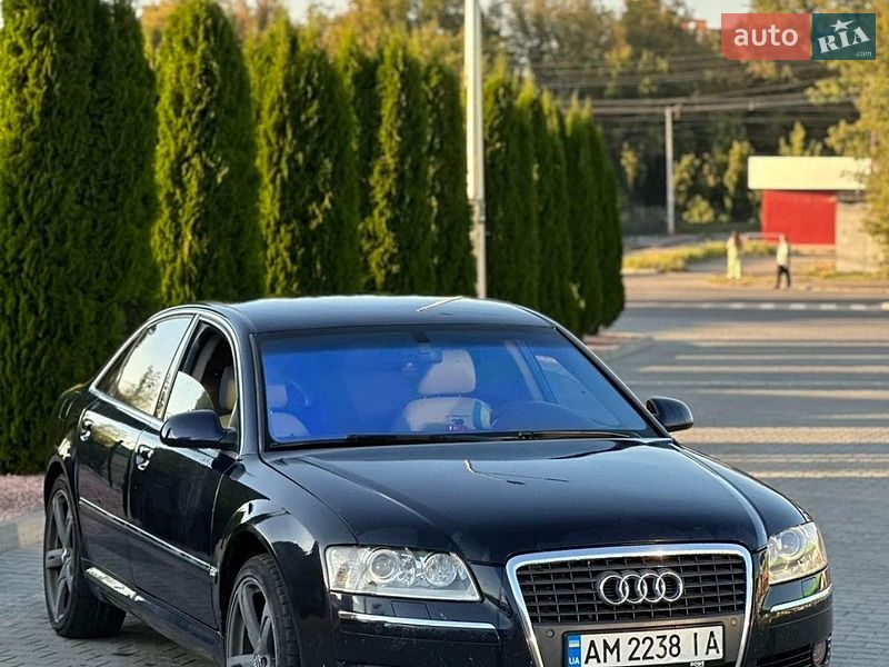 Седан Audi A8 2003 в Первомайську