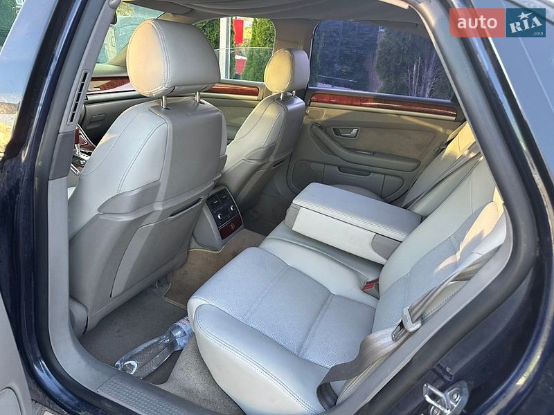 Седан Audi A8 2003 в Первомайську