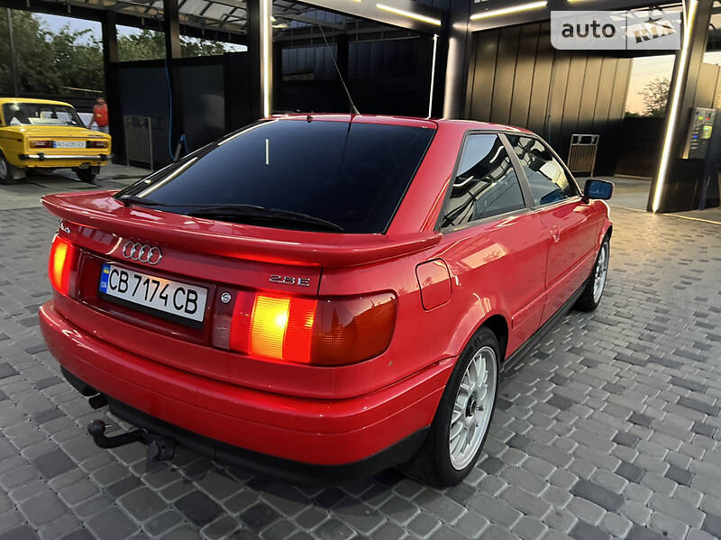 Купе Audi Coupe 1993 в Чернигове