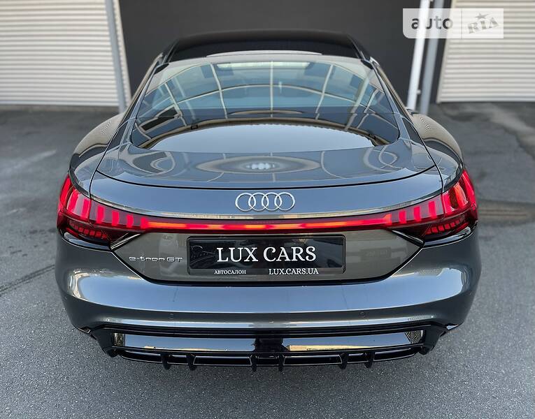 Лифтбек Audi e-tron GT 2022 в Киеве