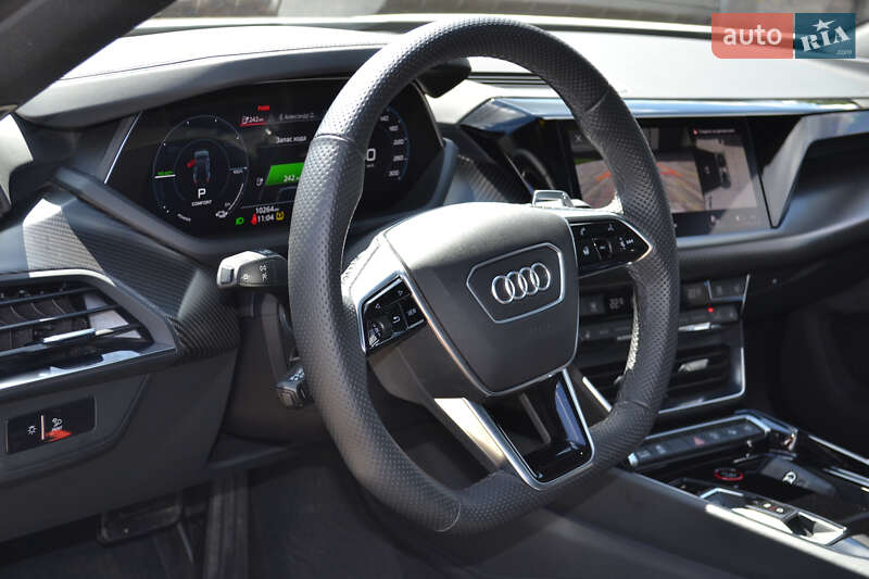 Лифтбек Audi e-tron GT 2023 в Харькове