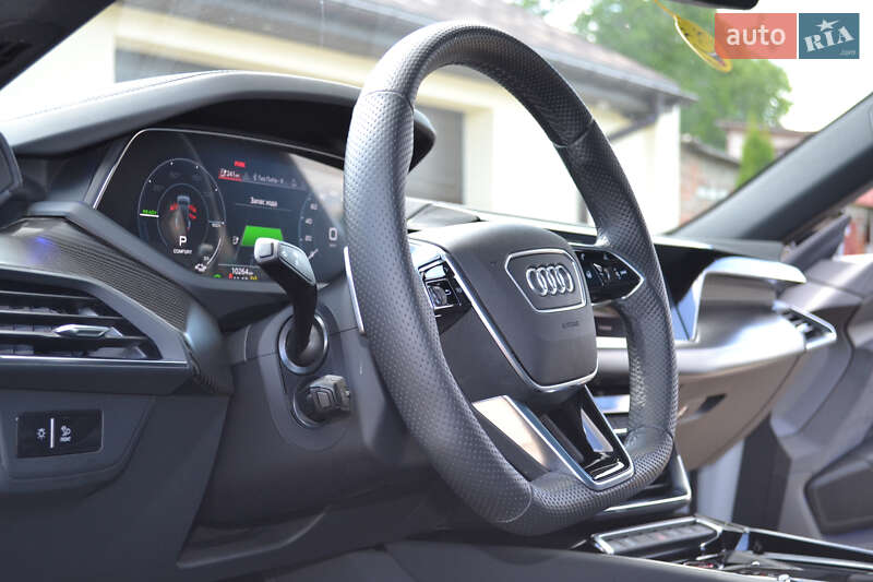 Лифтбек Audi e-tron GT 2023 в Харькове