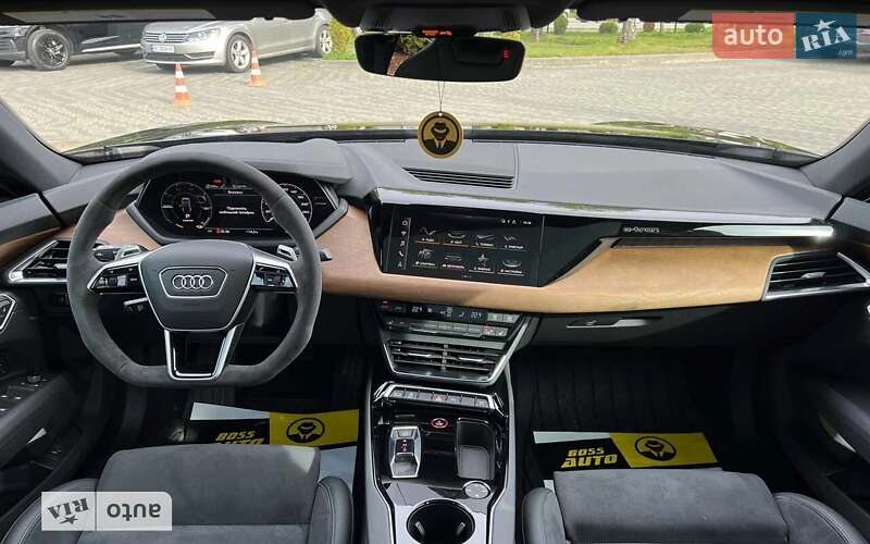 Лифтбек Audi e-tron GT 2022 в Львове фото 11 Лифтбек Audi e-tron GT 2022 в Львове