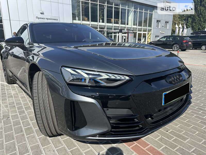 Лифтбек Audi e-tron GT 2022 в Киеве