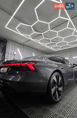 Лифтбек Audi e-tron GT 2021 в Киеве