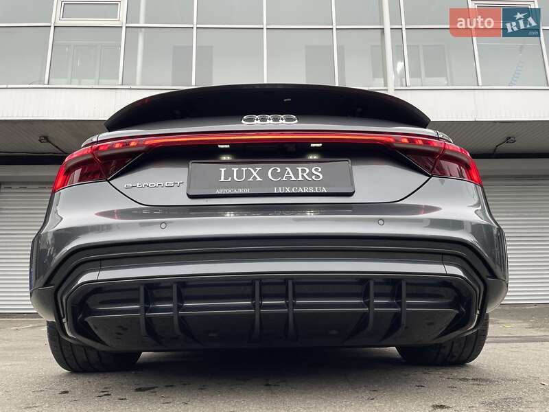 Лифтбек Audi e-tron GT 2021 в Киеве