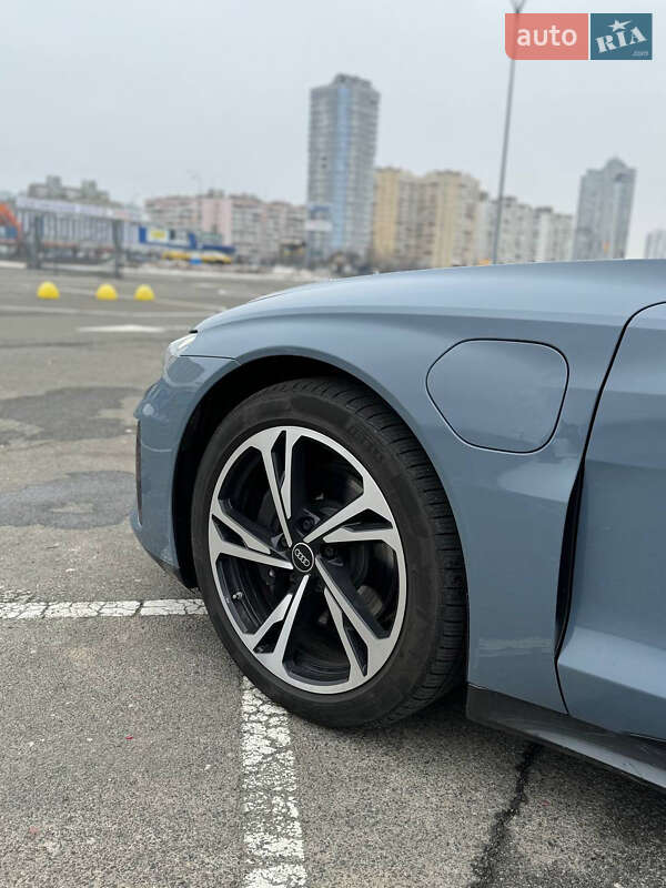 Ліфтбек Audi e-tron GT 2022 в Києві