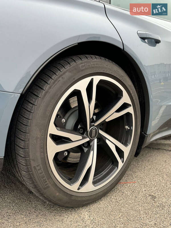 Ліфтбек Audi e-tron GT 2022 в Києві
