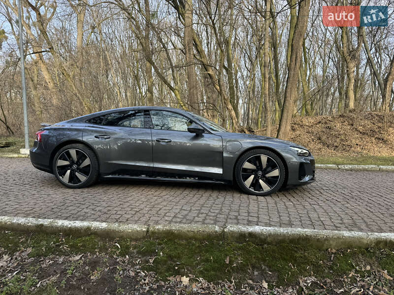 Лифтбек Audi e-tron GT 2021 в Черновцах фото 23 Лифтбек Audi e-tron GT 2021 в Черновцах